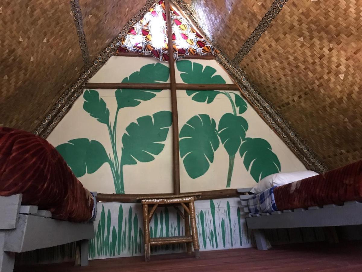 Kalitusi Backpackers Hostel&Campsite Fort Portal Bagian luar foto